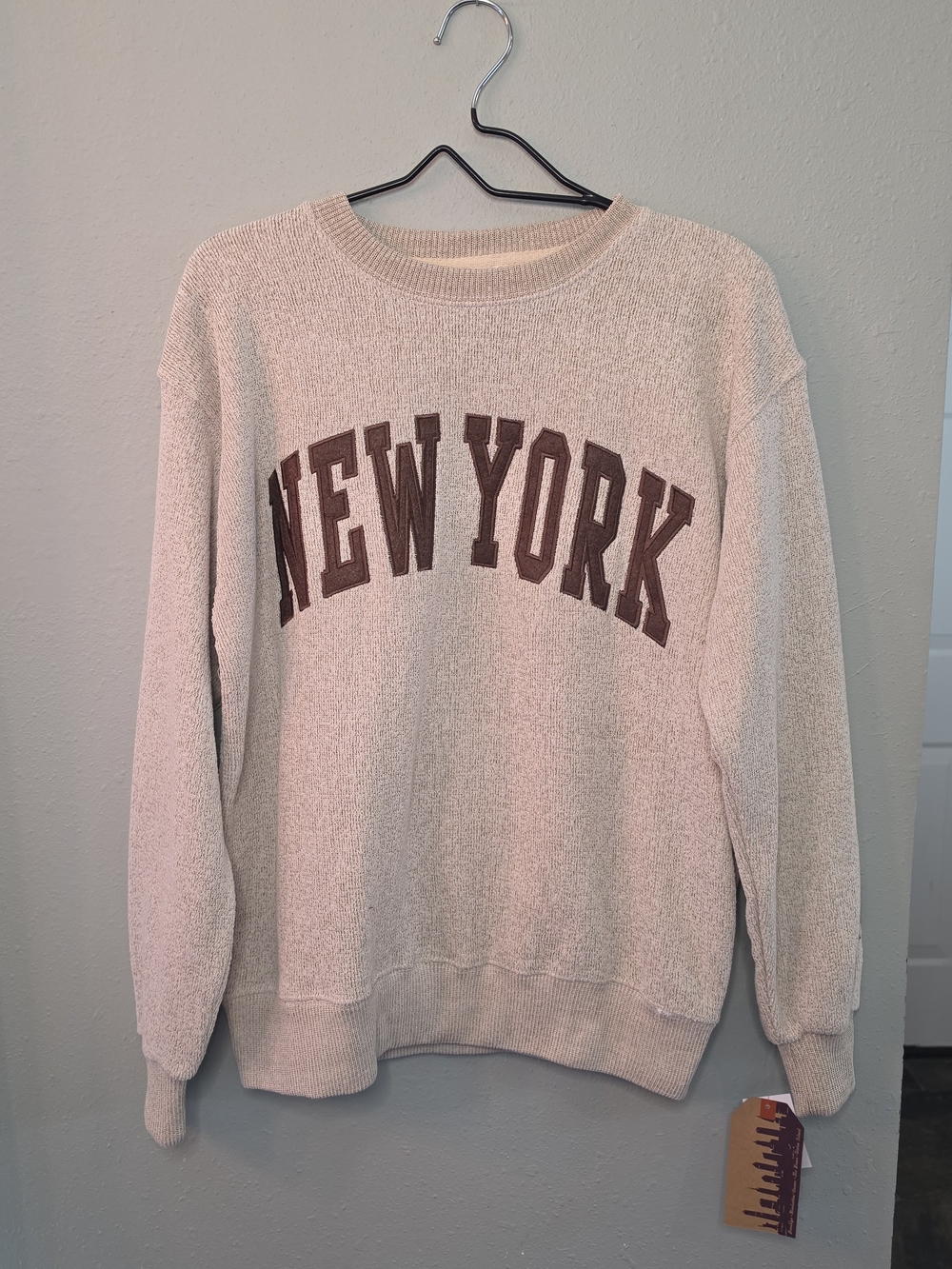 New York Popular New York Graphic Crewneck Sweatshirt Oatmeal Beige Medium NWT